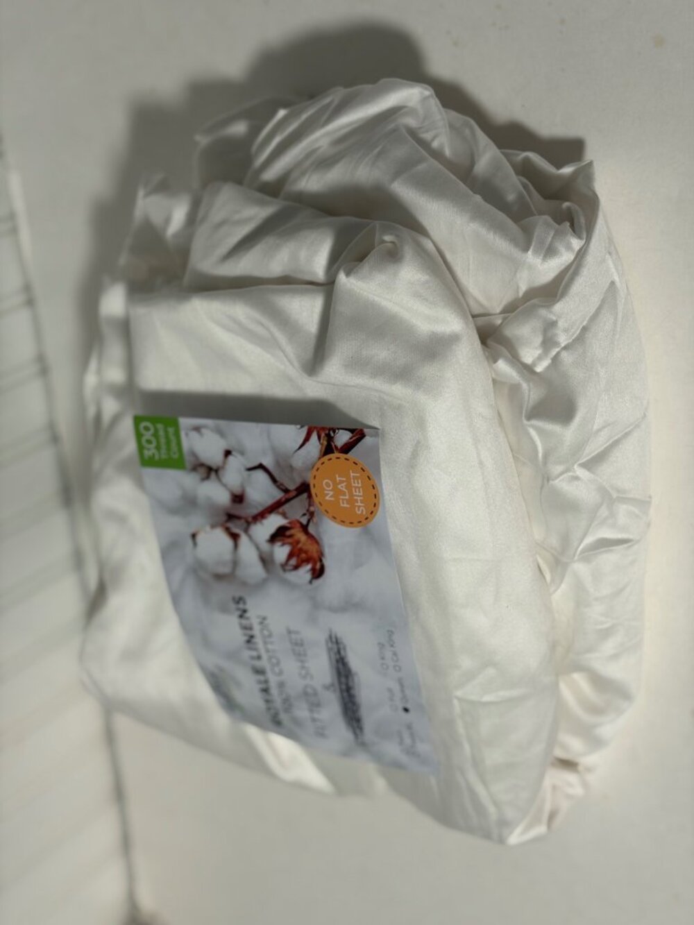 Royale Linens Queen Fitted Sheet 300 Thread Count White Green Certified Deep Poc